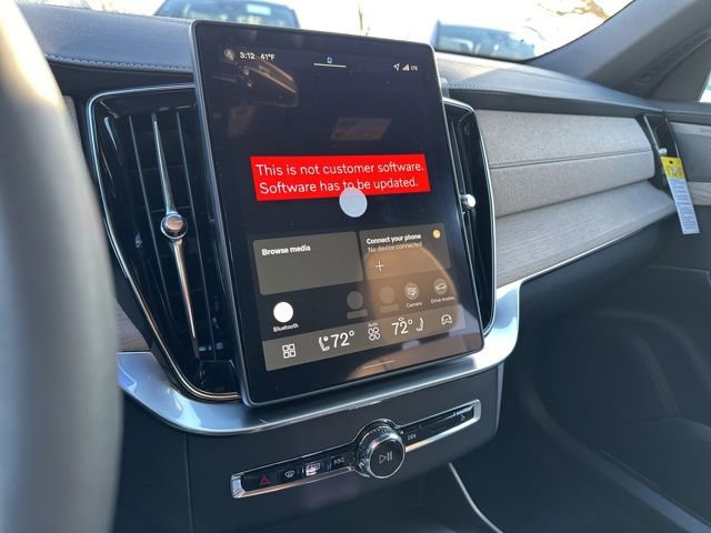 New 2026 Volvo XC90 B6 Plus w/ Protection Package Premier image 15