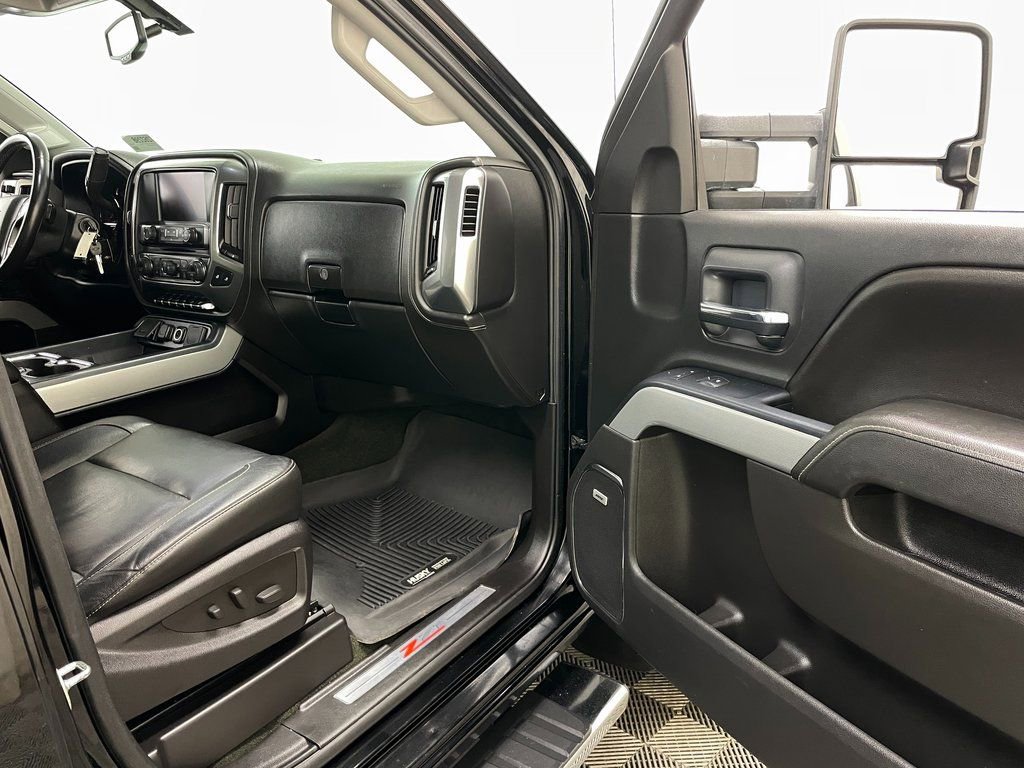 Certified 2015 Chevrolet Silverado 2500 LTZ w/ Duramax Plus Package AWD/4WD image 36