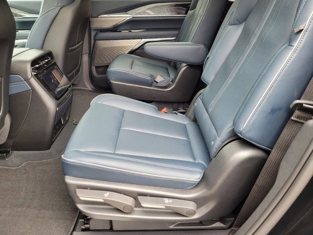 New 2025 Cadillac Escalade IQ Luxury 2 AWD/4WD image 23