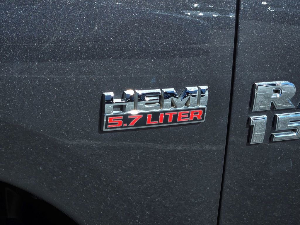 Used 2018 RAM 1500 Express image 9