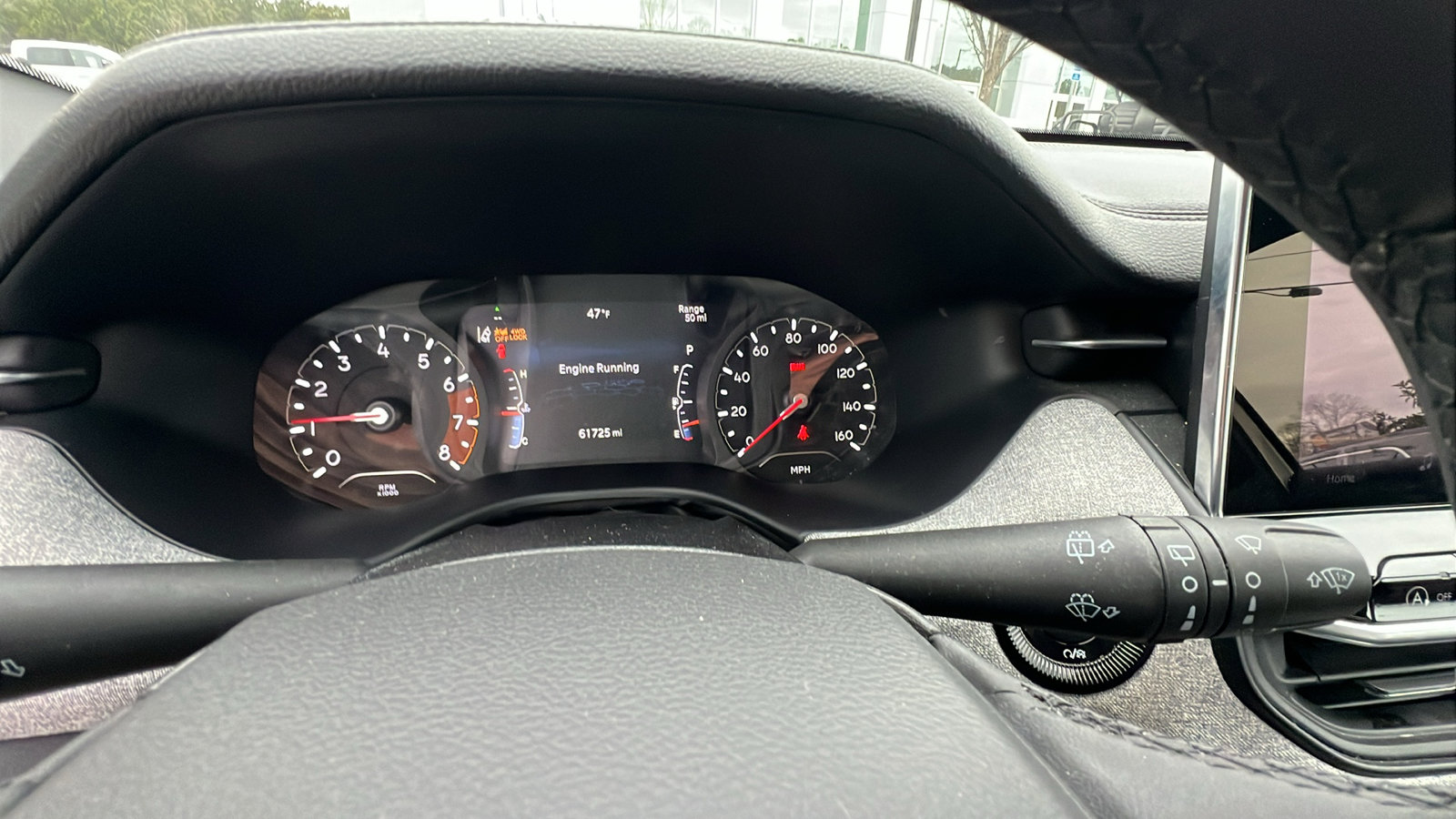 Used 2024 Jeep Compass Latitude image 28