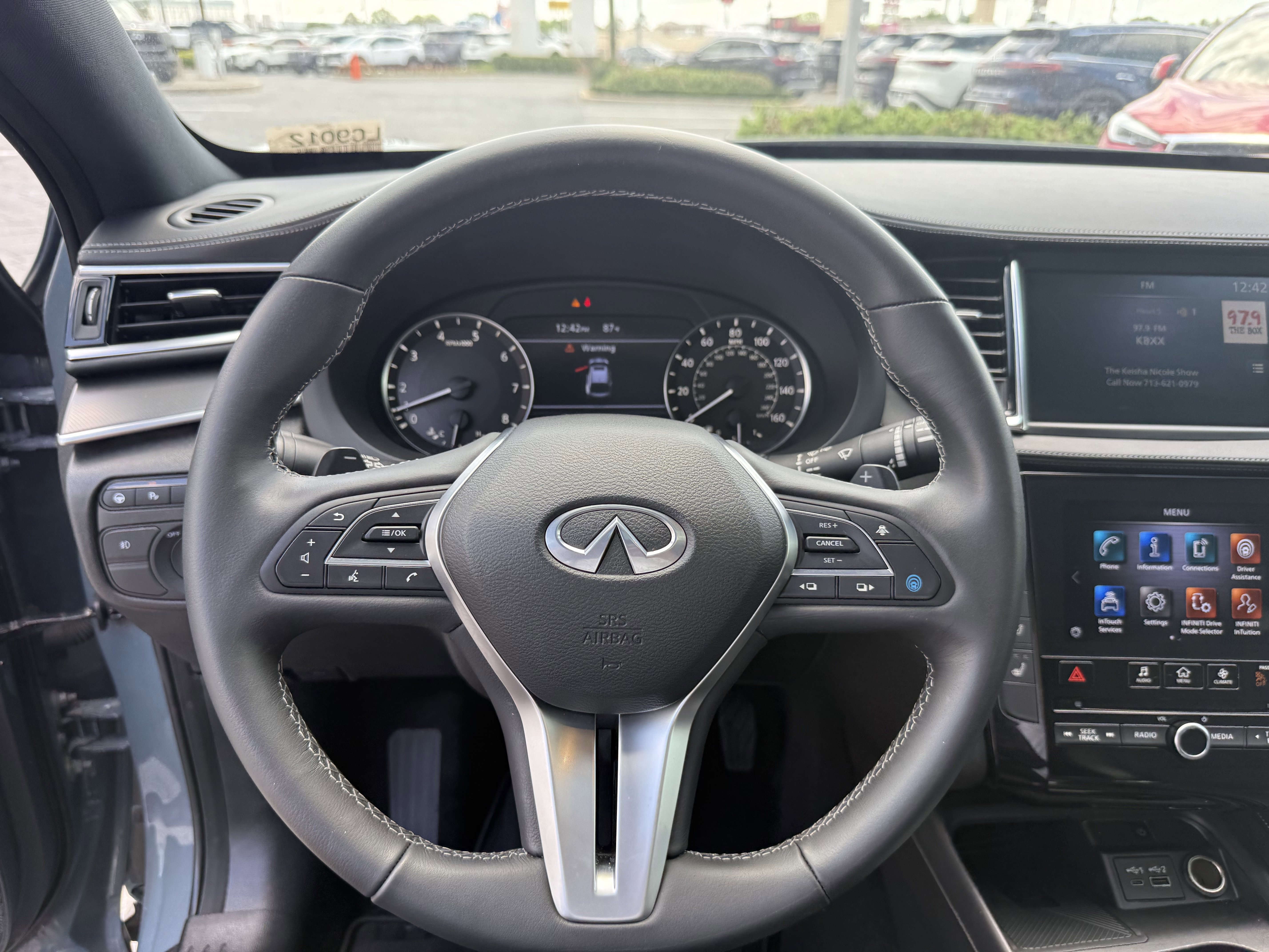 Certified 2025 INFINITI QX55 Luxe w/ Cargo Package AWD/4WD image 18