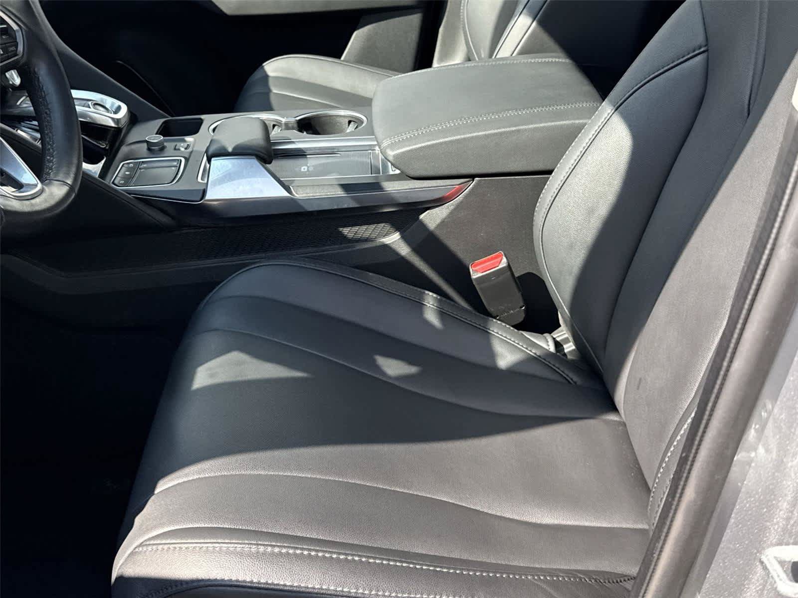 Certified 2024 Acura MDX SH-AWD image 12