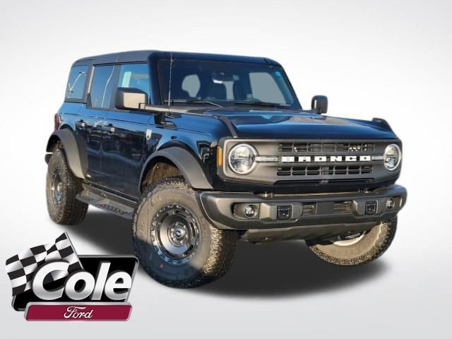 New 2025 Ford Bronco Big Bend w/ Black Diamond Package image 1