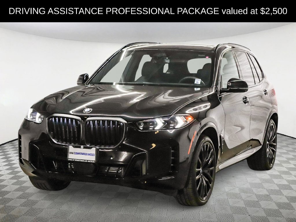 Used 2026 BMW X5 xDrive40i w/ M Sport Package AWD/4WD image 3