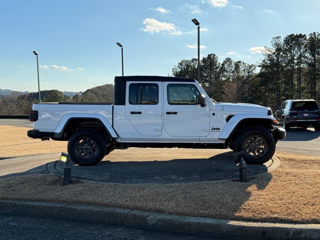 New 2026 Jeep Gladiator Sport AWD/4WD image 8