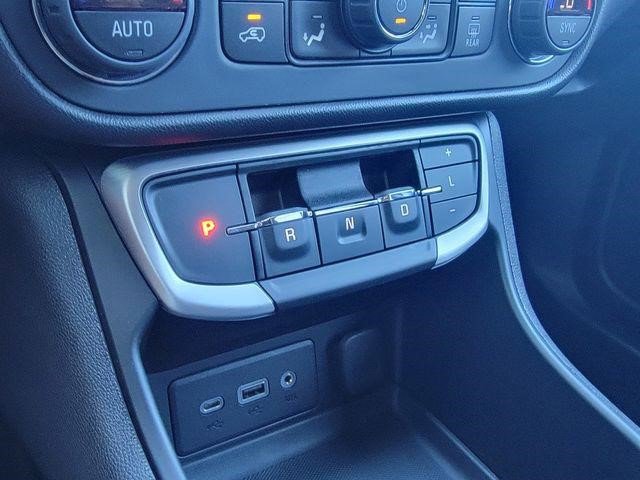 Certified 2023 GMC Terrain SLE w/ Driver Convenience Package image 27