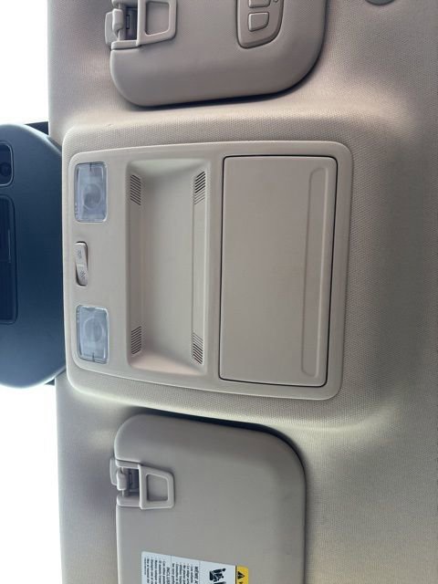 Used 2020 Ford Escape Titanium image 25