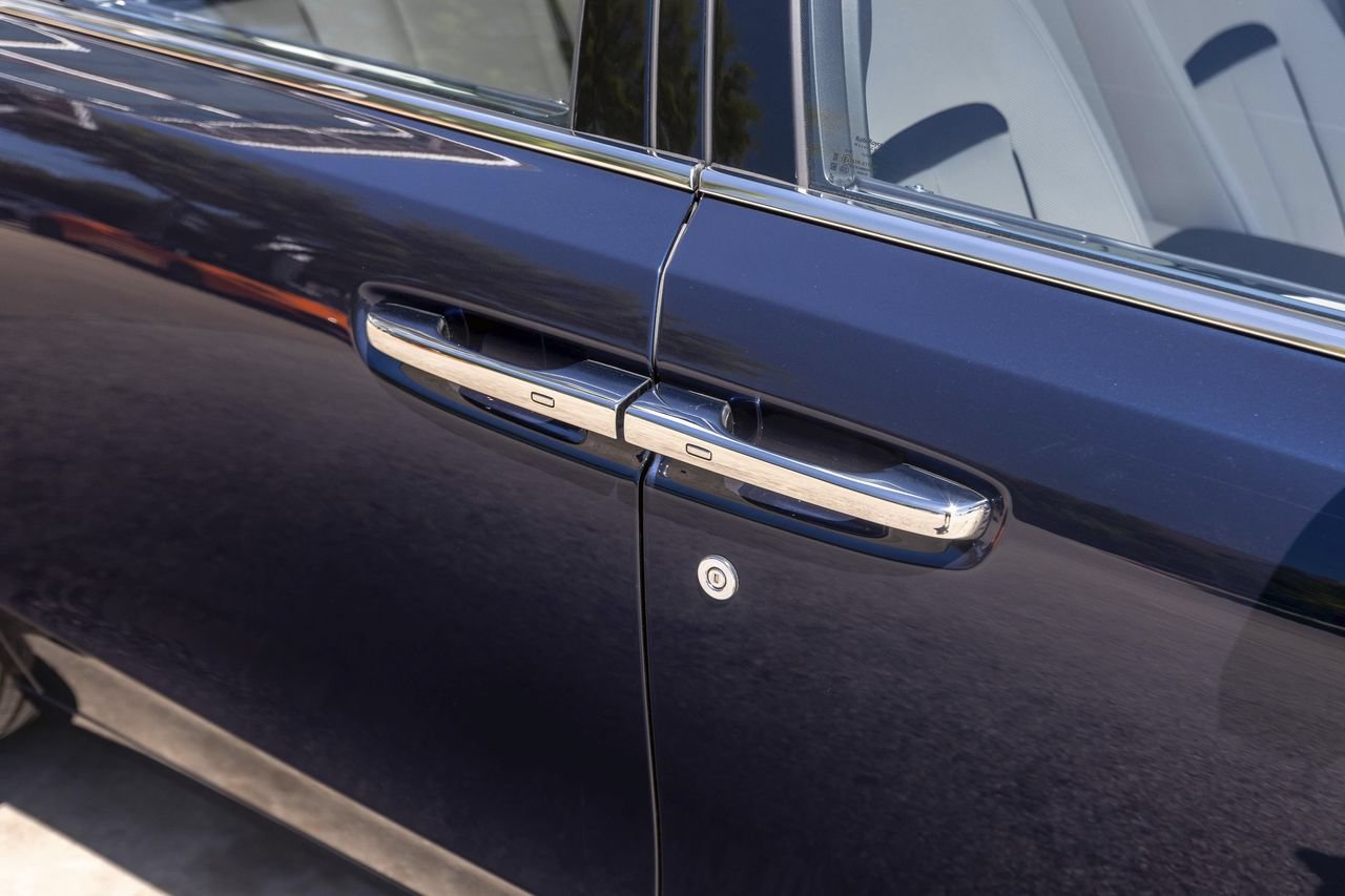 New 2025 Rolls-Royce Ghost AWD/4WD image 9
