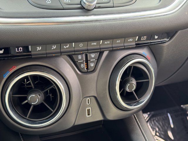 Certified 2026 Chevrolet Blazer LT FWD image 20