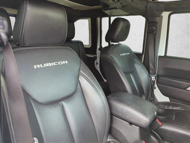 Used 2017 Jeep Wrangler Unlimited Rubicon w/ Cold Weather Group AWD/4WD image 25