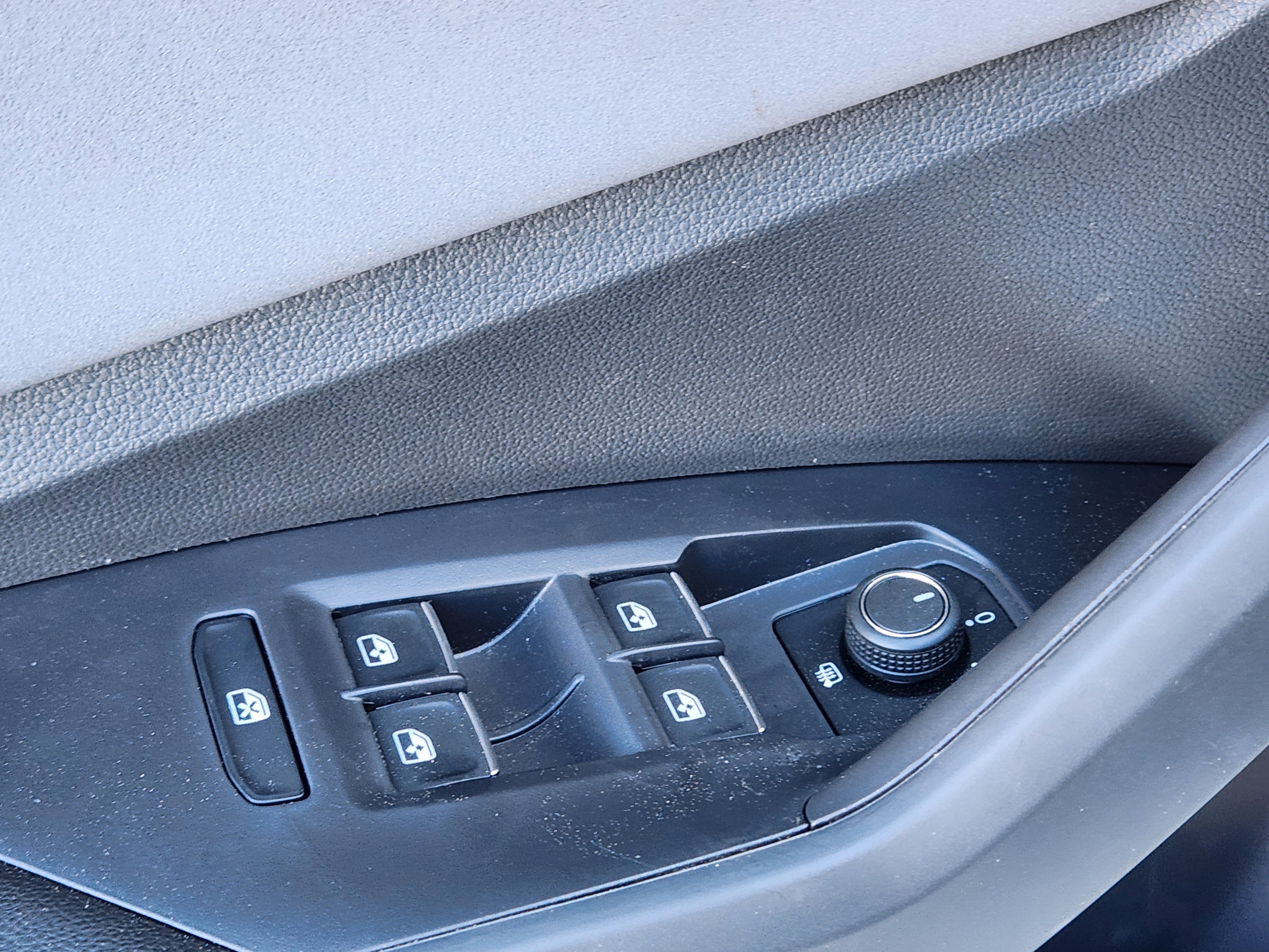 New 2026 Volkswagen Jetta SE image 15