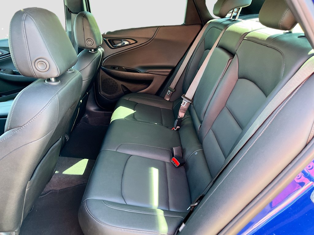 Used 2023 Chevrolet Malibu LT FWD image 26