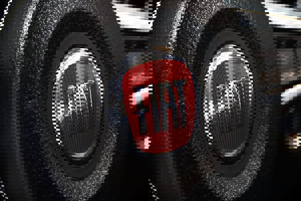 Used 2017 FIAT 124 Spider Classica image 37