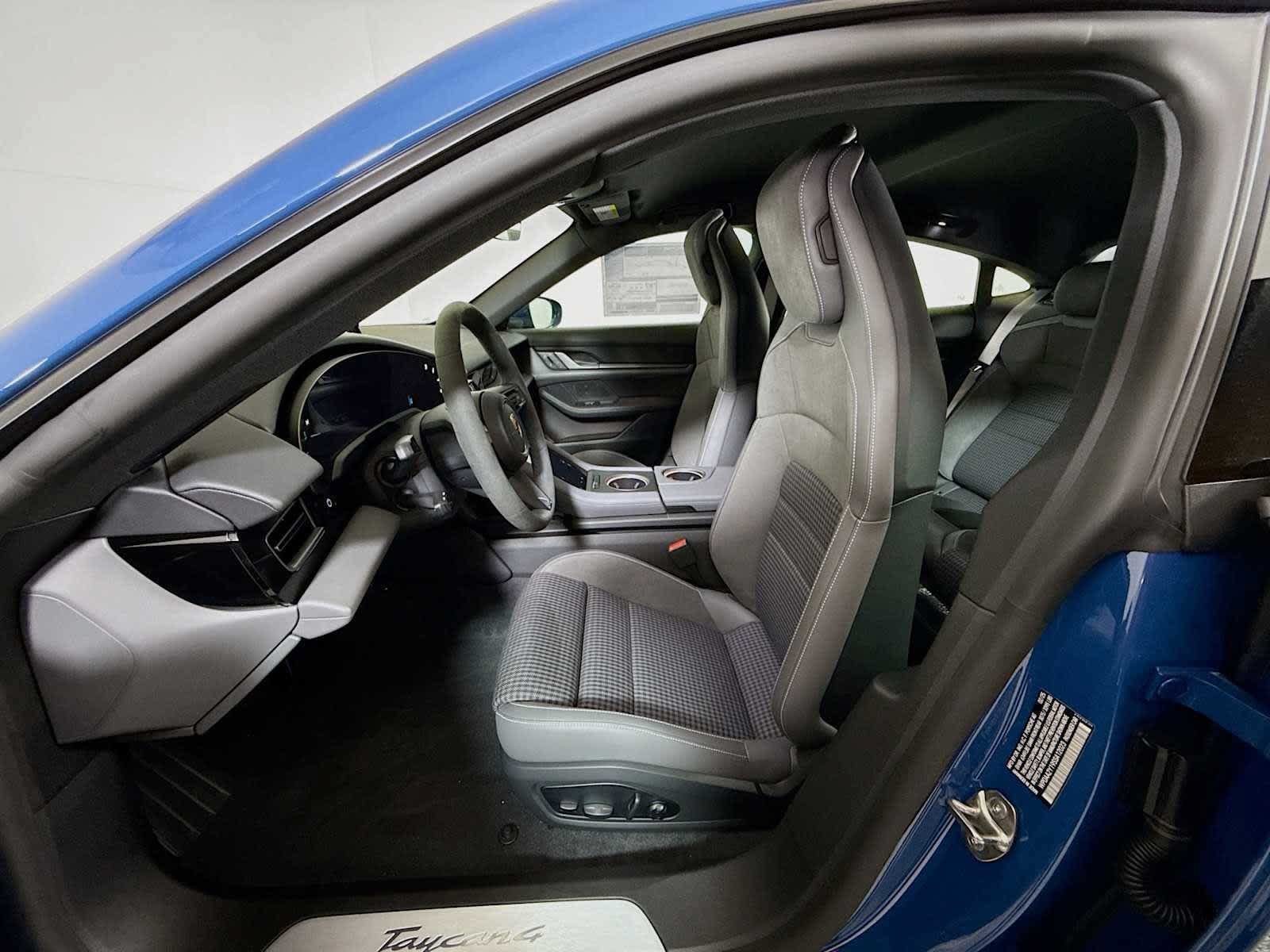 New 2025 Porsche Taycan AWD/4WD image 33