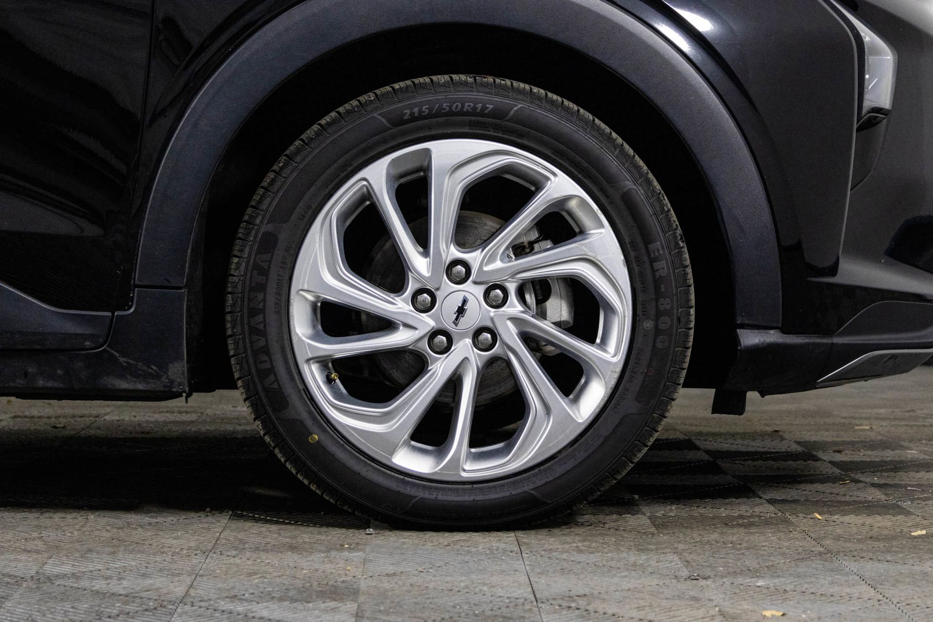 Certified 2023 Chevrolet Bolt EUV LT image 42