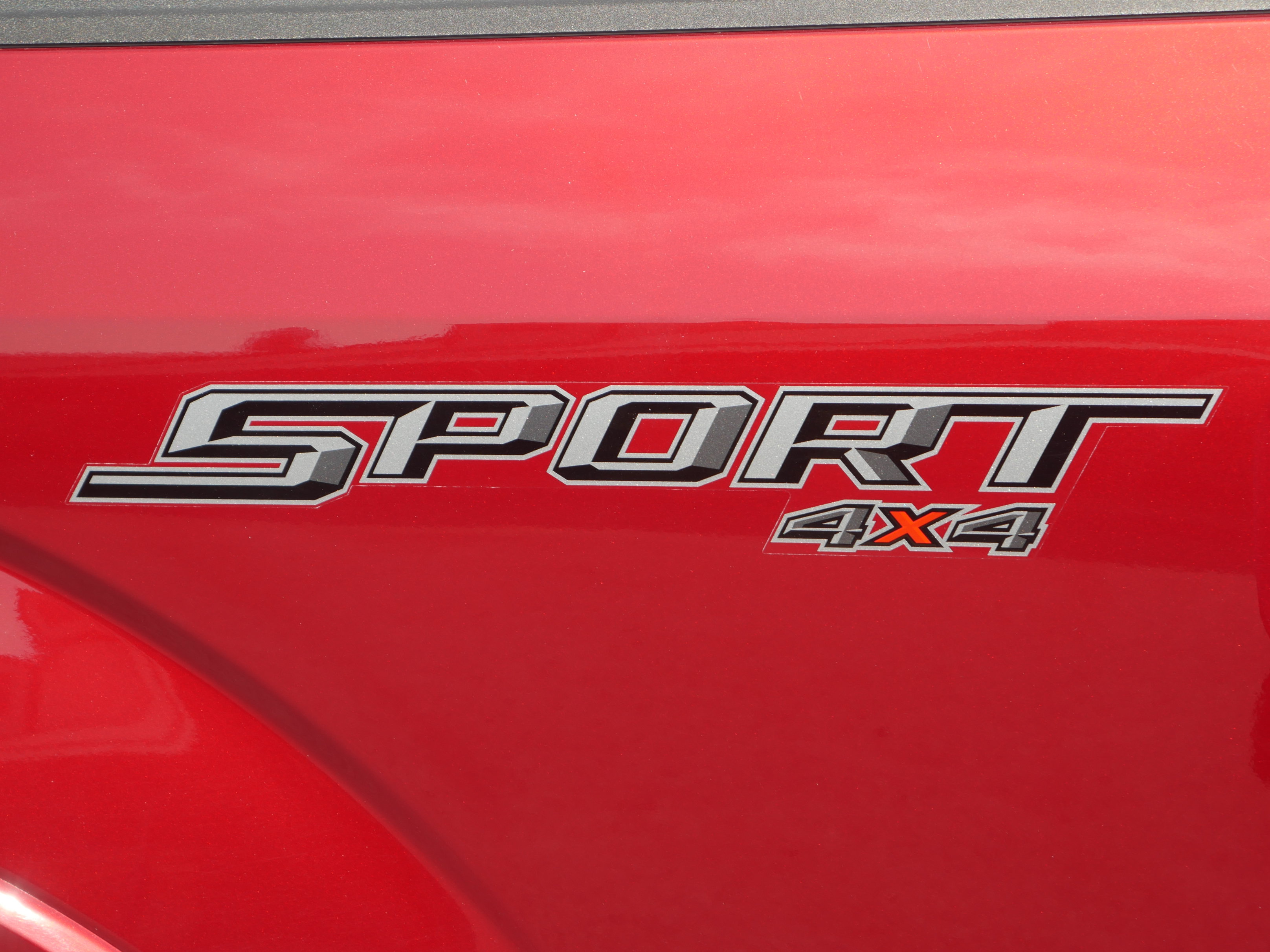 Used 2019 Ford F150 Lariat w/ Equipment Group 502A Luxury AWD/4WD image 20