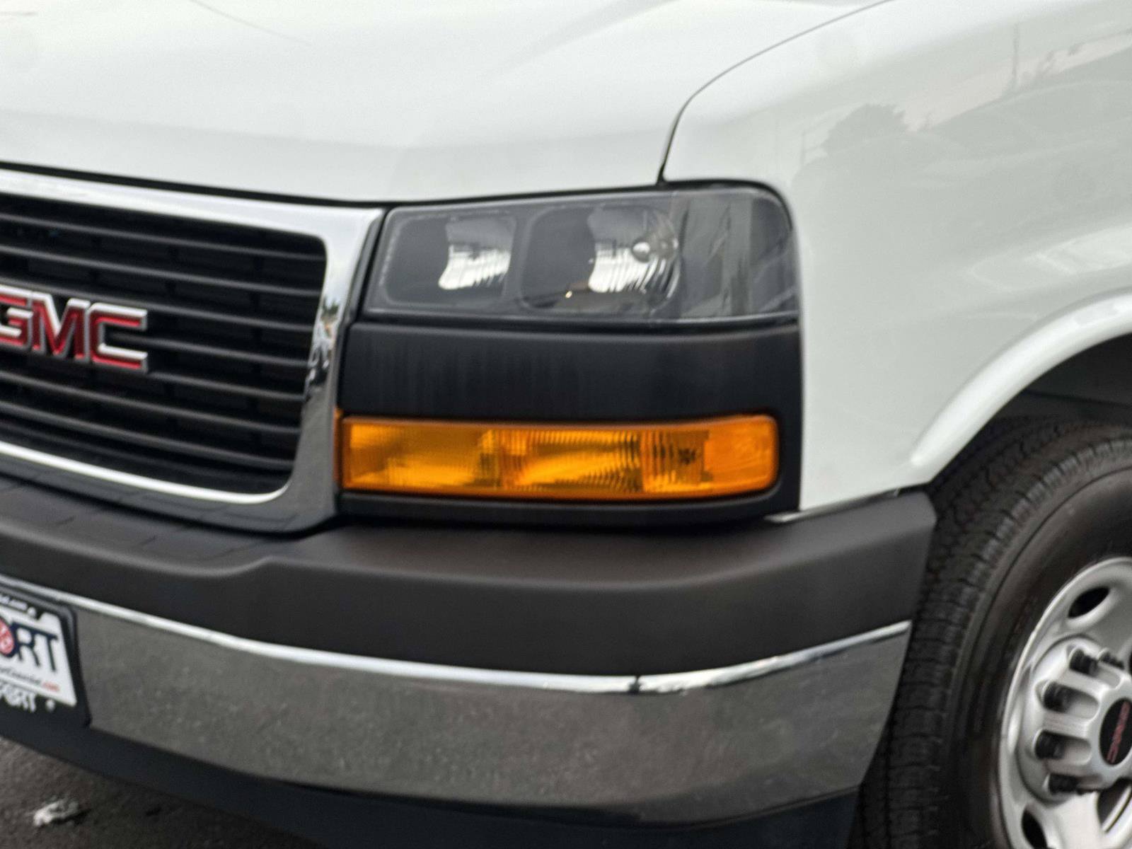 Used 2024 GMC Savana 2500 w/ Driver Convenience Package RWD image 26