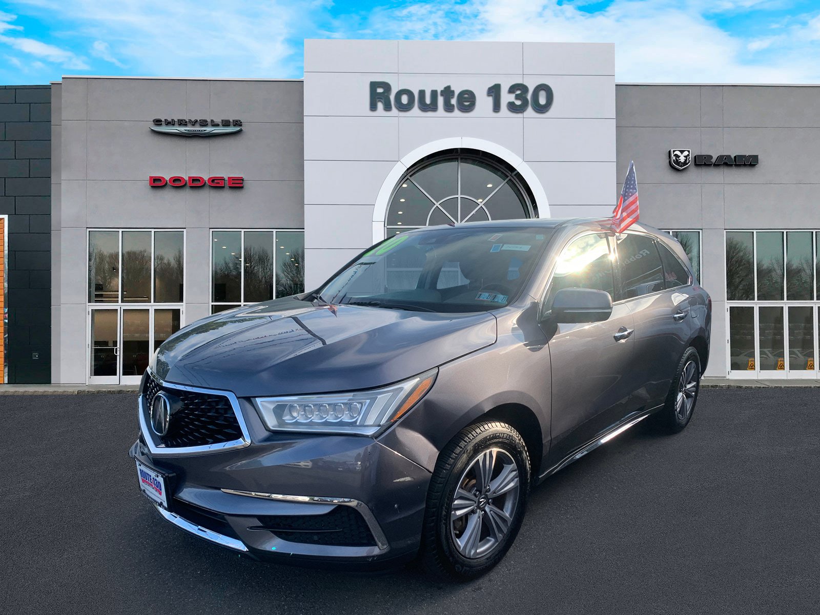 Used 2020 Acura MDX SH-AWD image 3