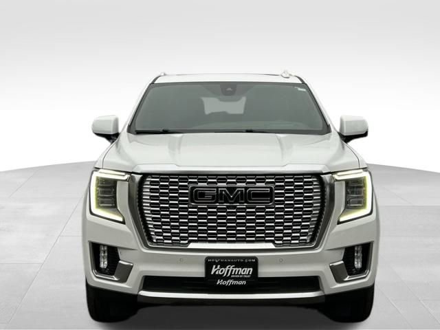 Used 2021 GMC Yukon Denali w/ Denali Premium Package image 2