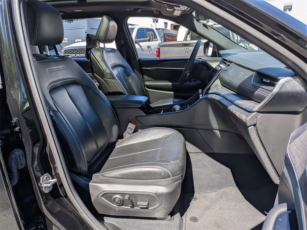 Certified 2023 Jeep Grand Cherokee L Overland w/ Rear Seat Video Group I image 33