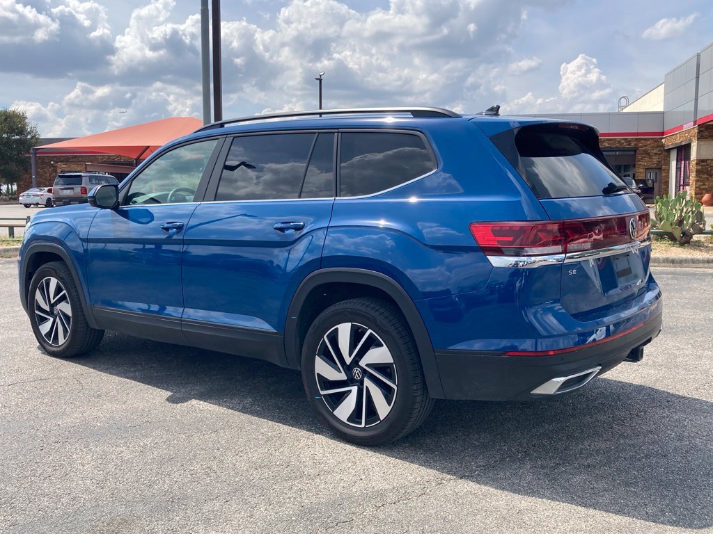 Used 2026 Volkswagen Atlas SE AWD/4WD image 7