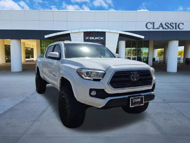 Used 2018 Toyota Tacoma SR5 AWD/4WD video 2