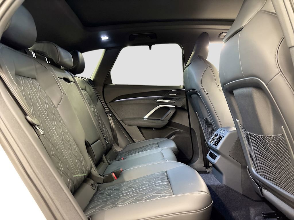 New 2026 Audi SQ5 Premium Plus image 16