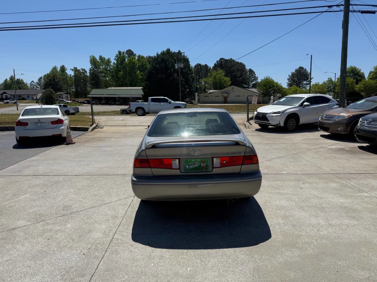 Used 2001 Toyota Camry LE FWD image 6