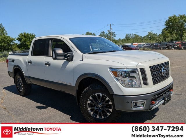 Used 2019 Nissan Titan PRO-4X w/ Pro-4x Convenience Package AWD/4WD video 1