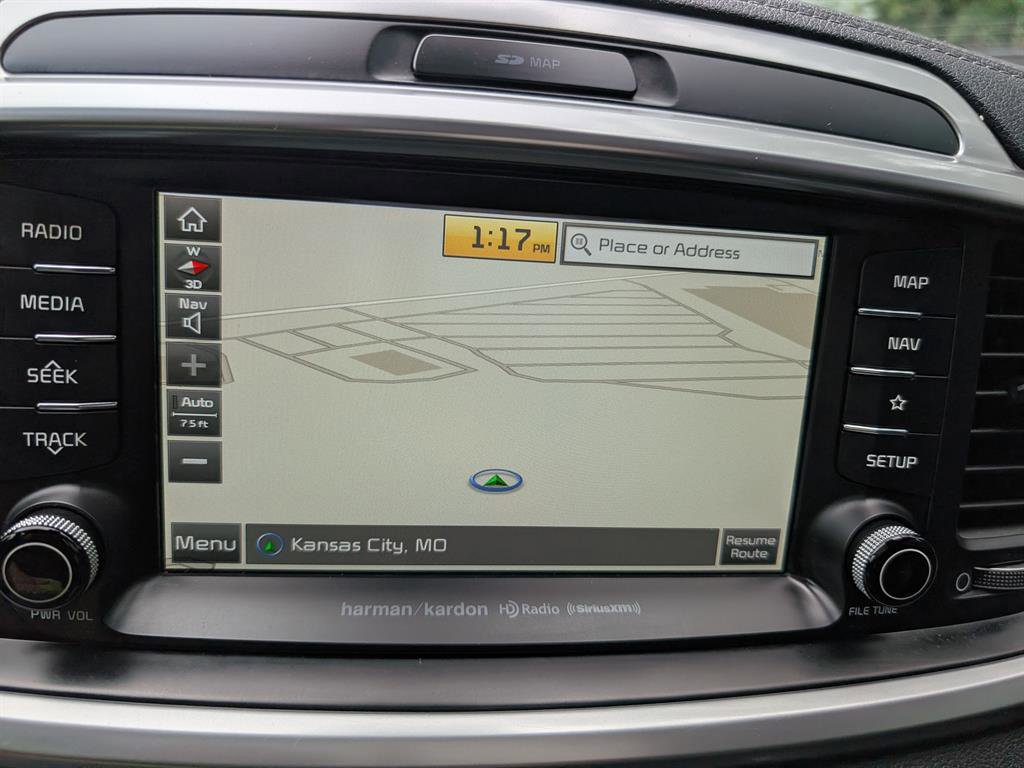 Used 2020 Kia Sorento SX image 39