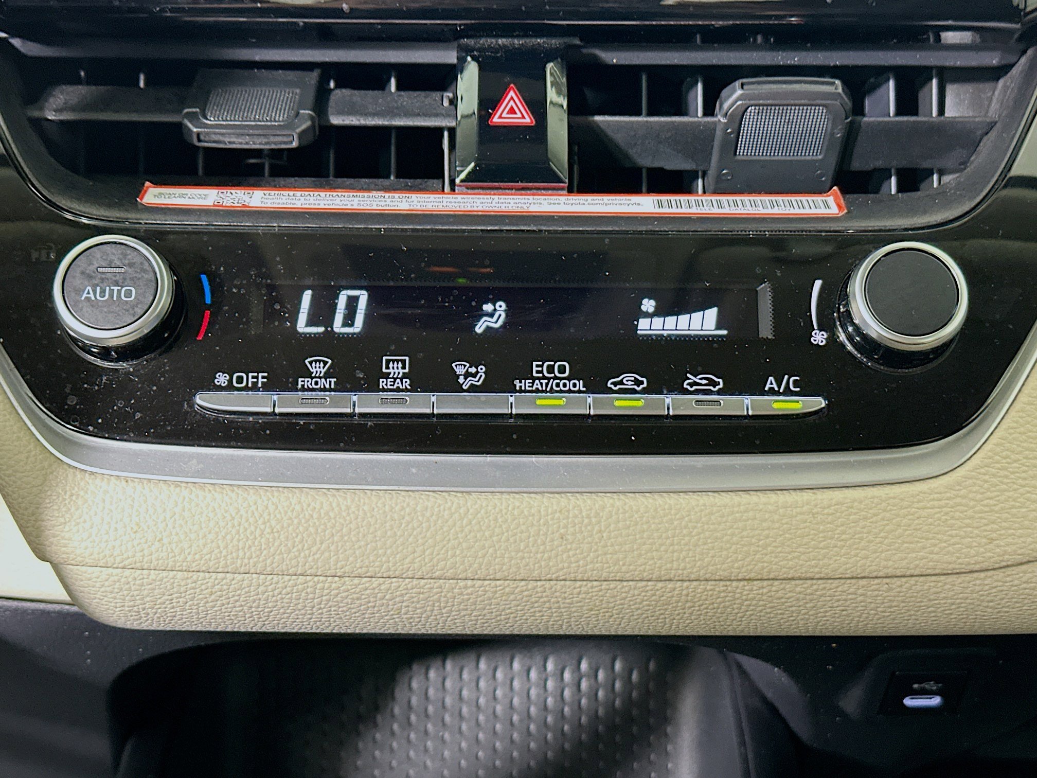 Used 2025 Toyota Corolla LE image 22