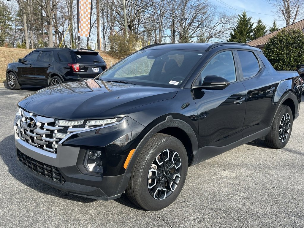 Used 2024 Hyundai Santa Cruz SEL w/ Activity Package image 3