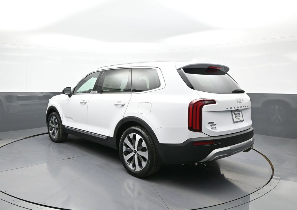 Certified 2022 Kia Telluride EX w/ EX Premium Package image 8
