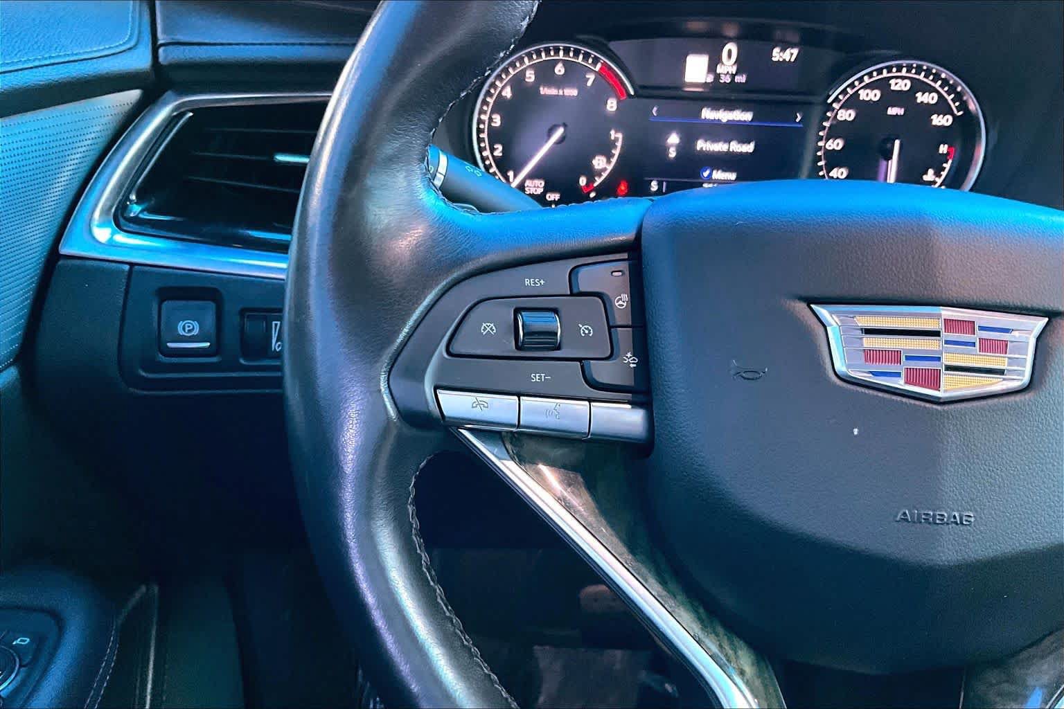 Used 2023 Cadillac XT6 Premium Luxury FWD image 24