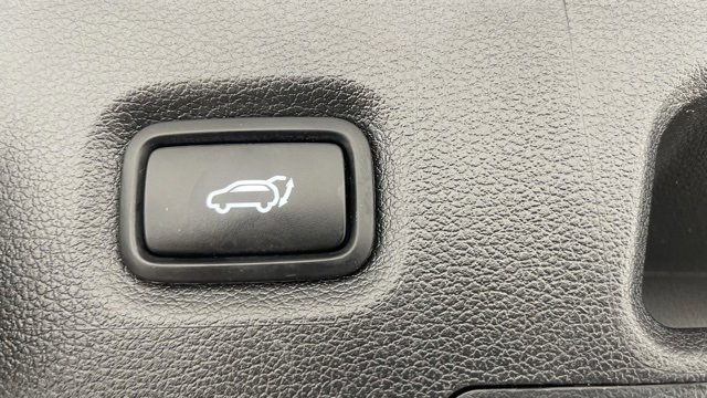 Used 2023 Hyundai Santa Fe Limited image 47