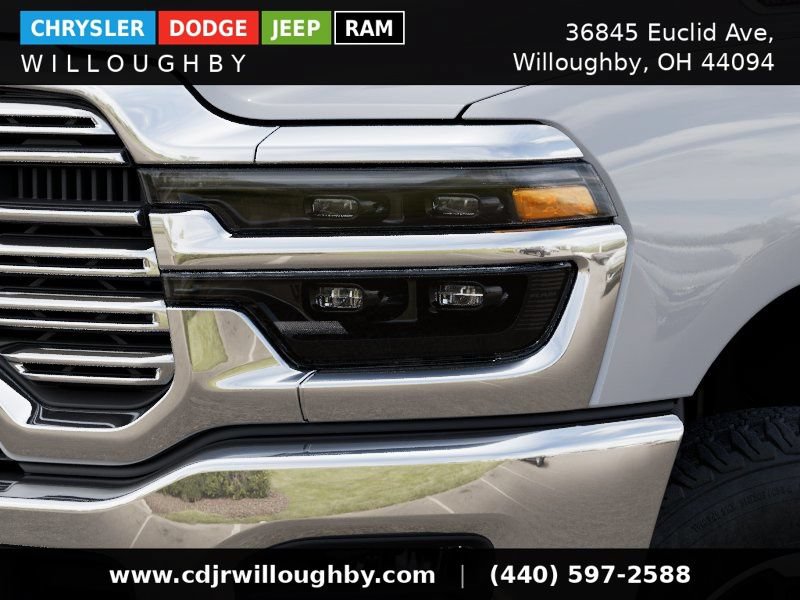 New 2025 RAM 2500 Laramie AWD/4WD image 12