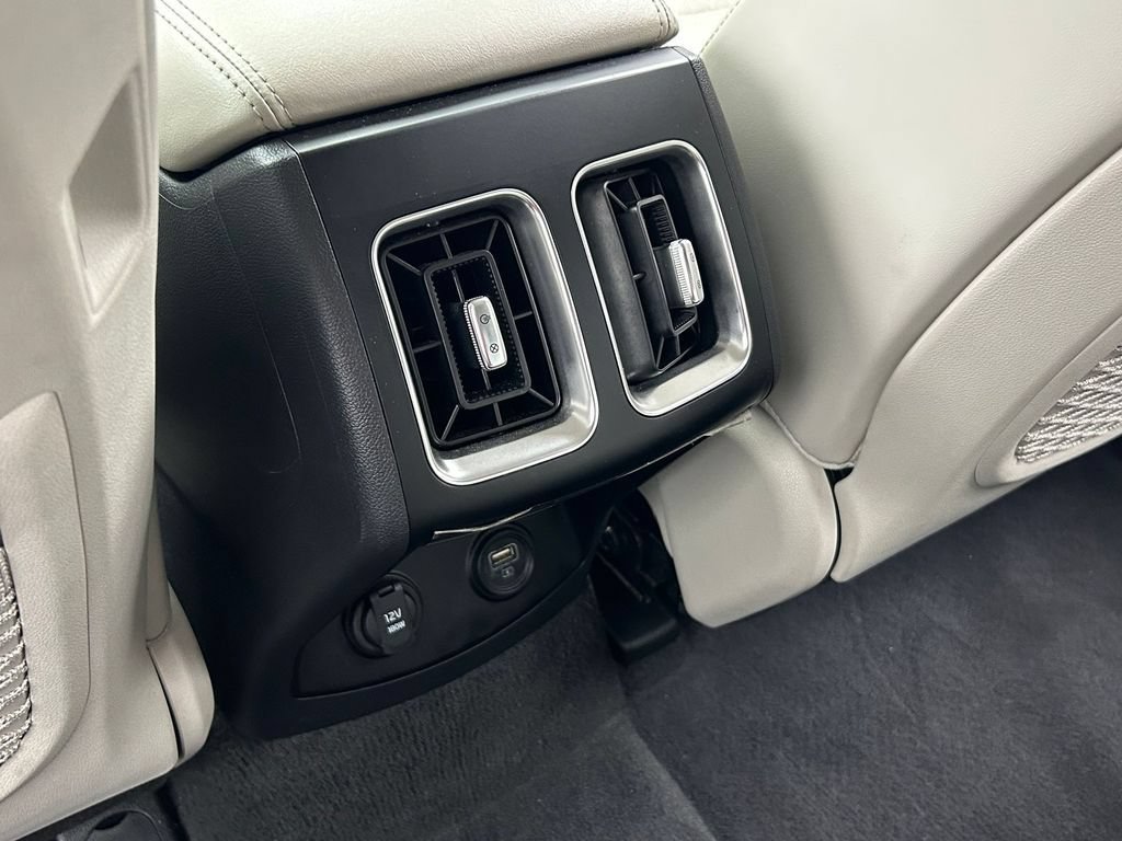 Used 2023 Kia Sorento S FWD image 20