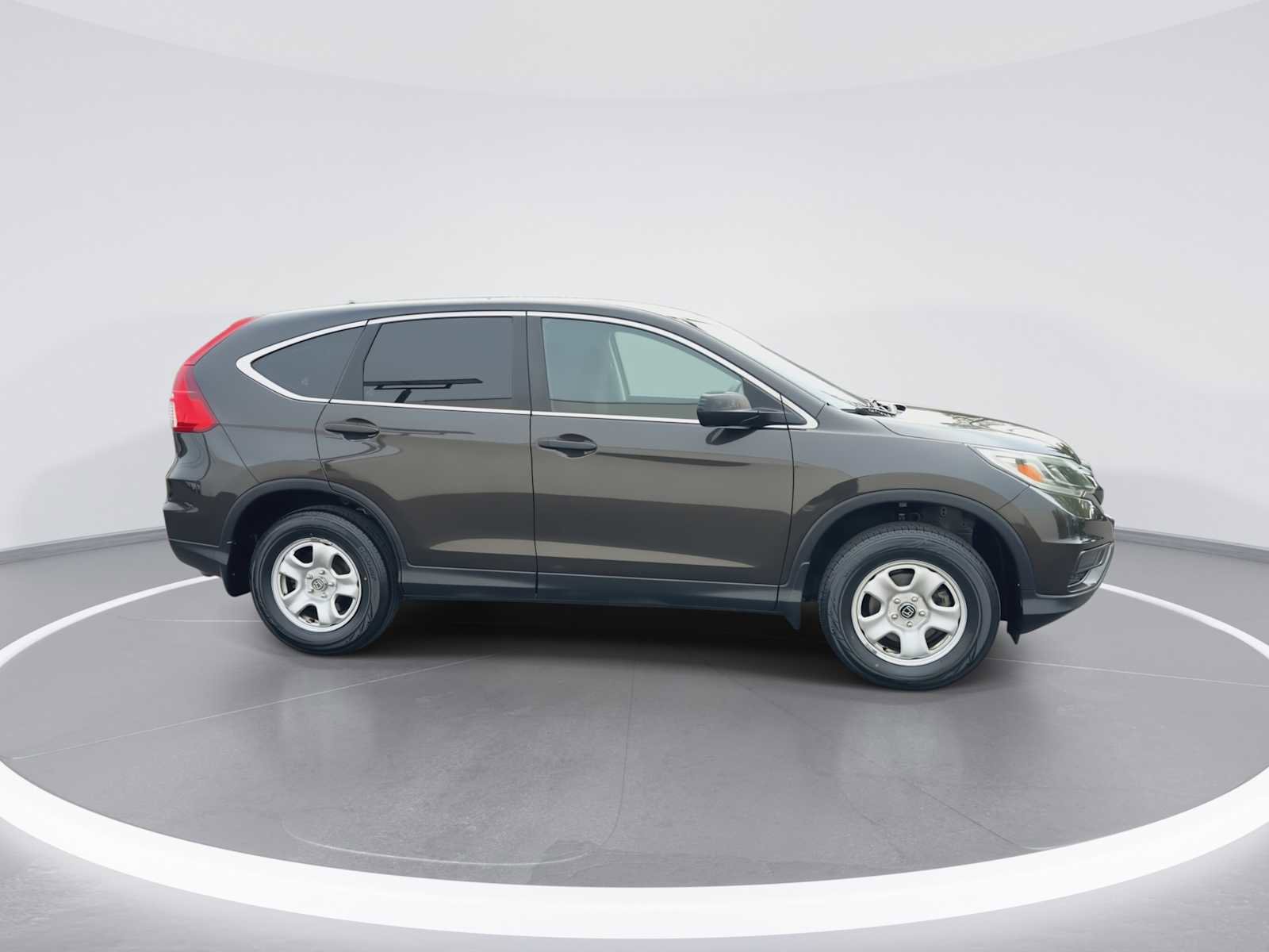 Used 2015 Honda CR-V LX image 9