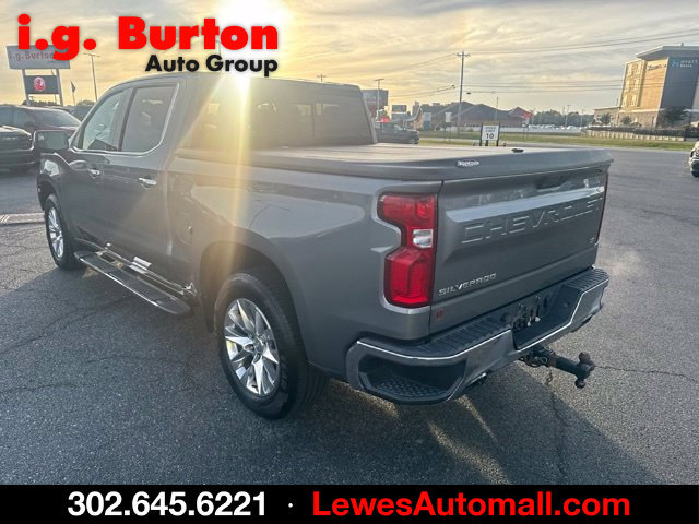 Used 2019 Chevrolet Silverado 1500 LTZ w/ LTZ Convenience Package AWD/4WD image 5
