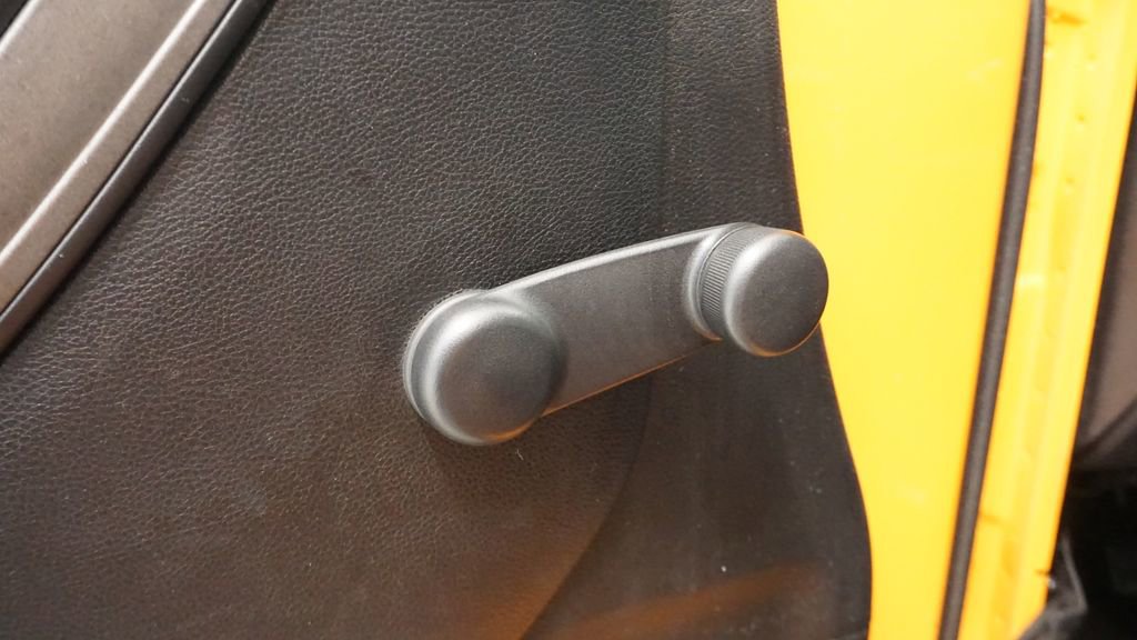 Used 2012 Jeep Wrangler Unlimited Sport image 30