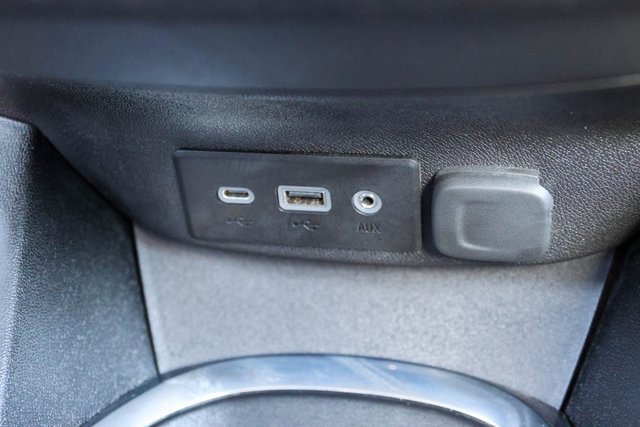 Used 2025 Chevrolet Malibu LT image 21