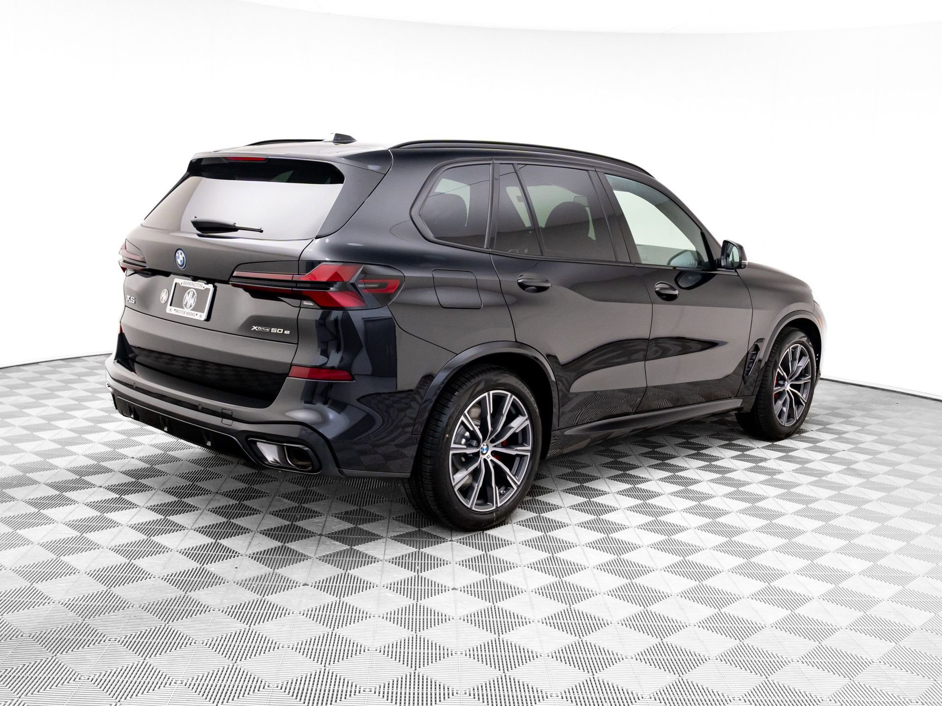 New 2026 BMW X5 xDrive50e w/ Executive Package AWD/4WD image 6