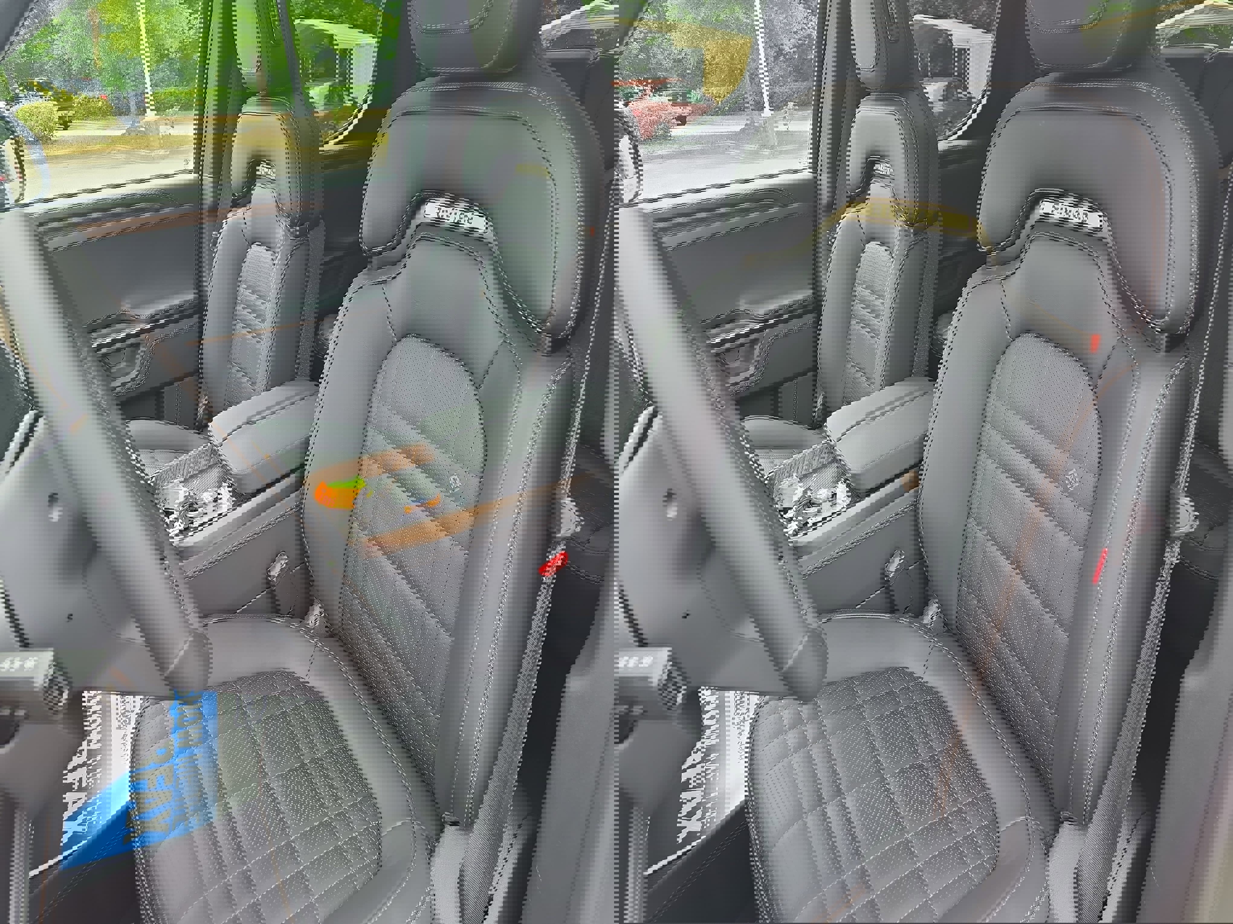 Used 2026 Rivian R1T Premium AWD/4WD image 15