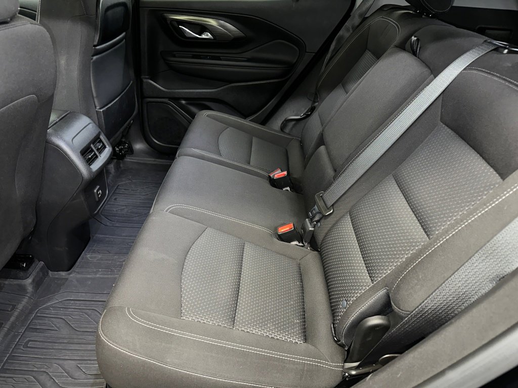 Certified 2022 GMC Terrain SLE w/ Driver Convenience Package image 19