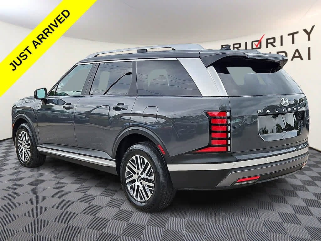 Used 2026 Hyundai Palisade SEL FWD image 6