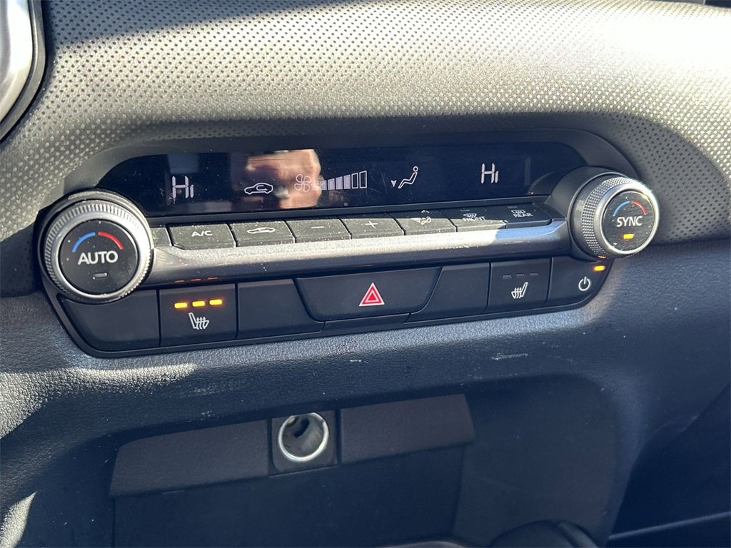 Used 2025 MAZDA CX-50 AWD 2.5 S w/ Preferred Package image 21