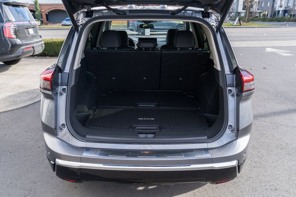 New 2026 Nissan Rogue Platinum AWD/4WD image 8