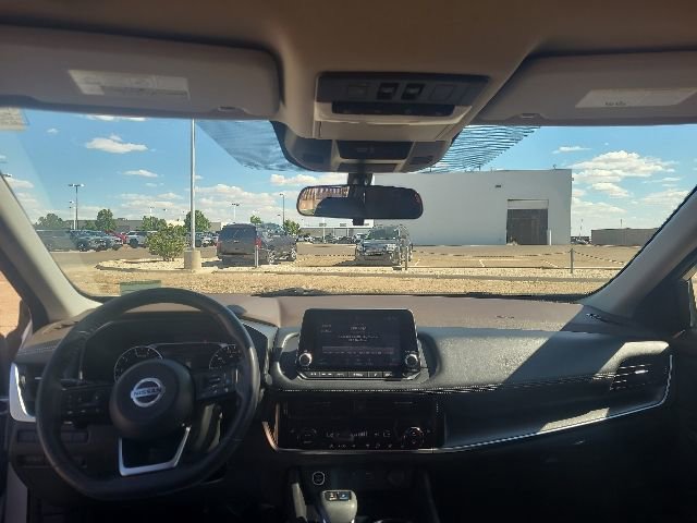 Used 2021 Nissan Rogue SV w/ Premium Package FWD image 25