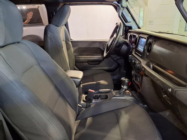 Used 2023 Jeep Wrangler Sport AWD/4WD image 28